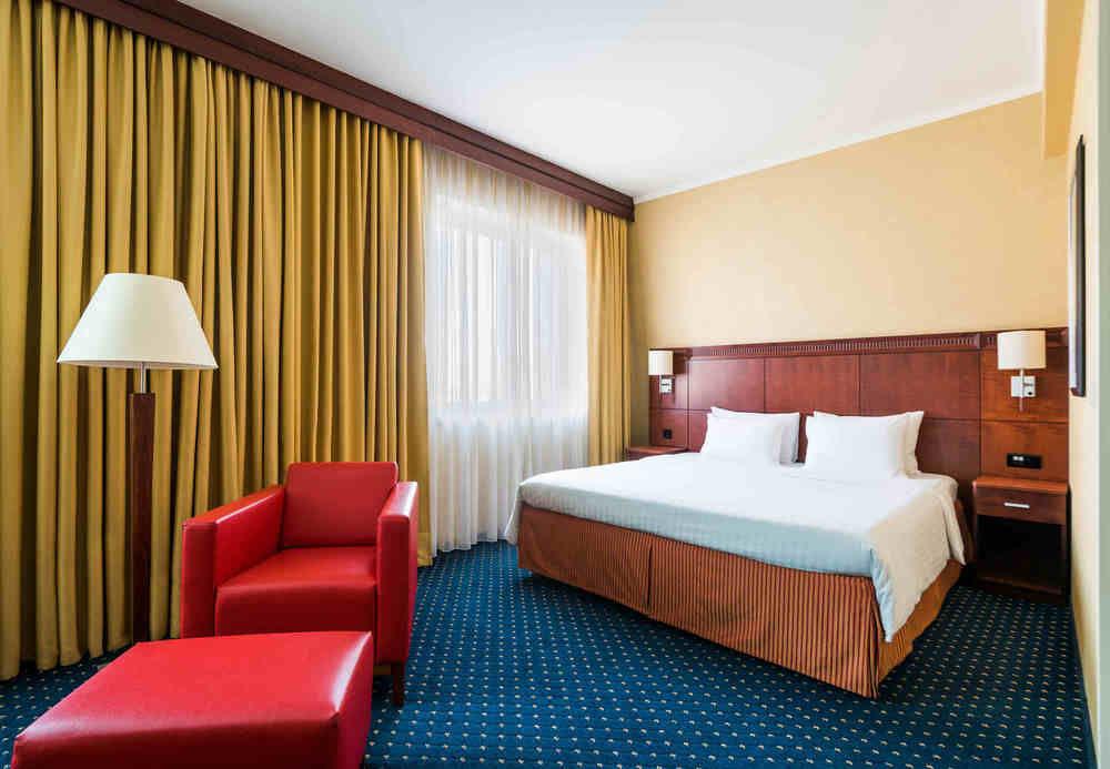 Courtyard By Marriott Prague City Екстериор снимка