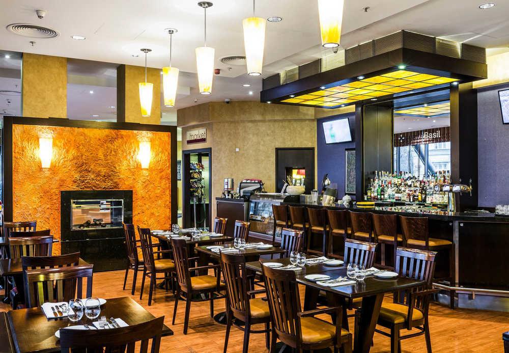 Courtyard By Marriott Prague City Екстериор снимка